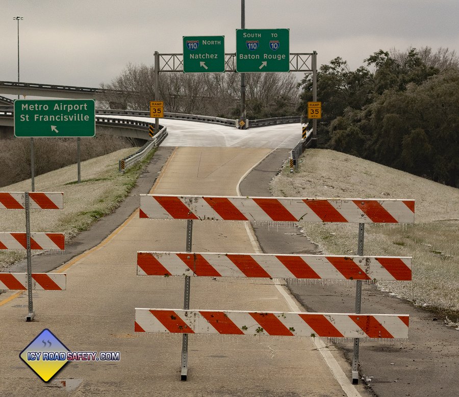 Closed icy highways in Baton Rouge, LA